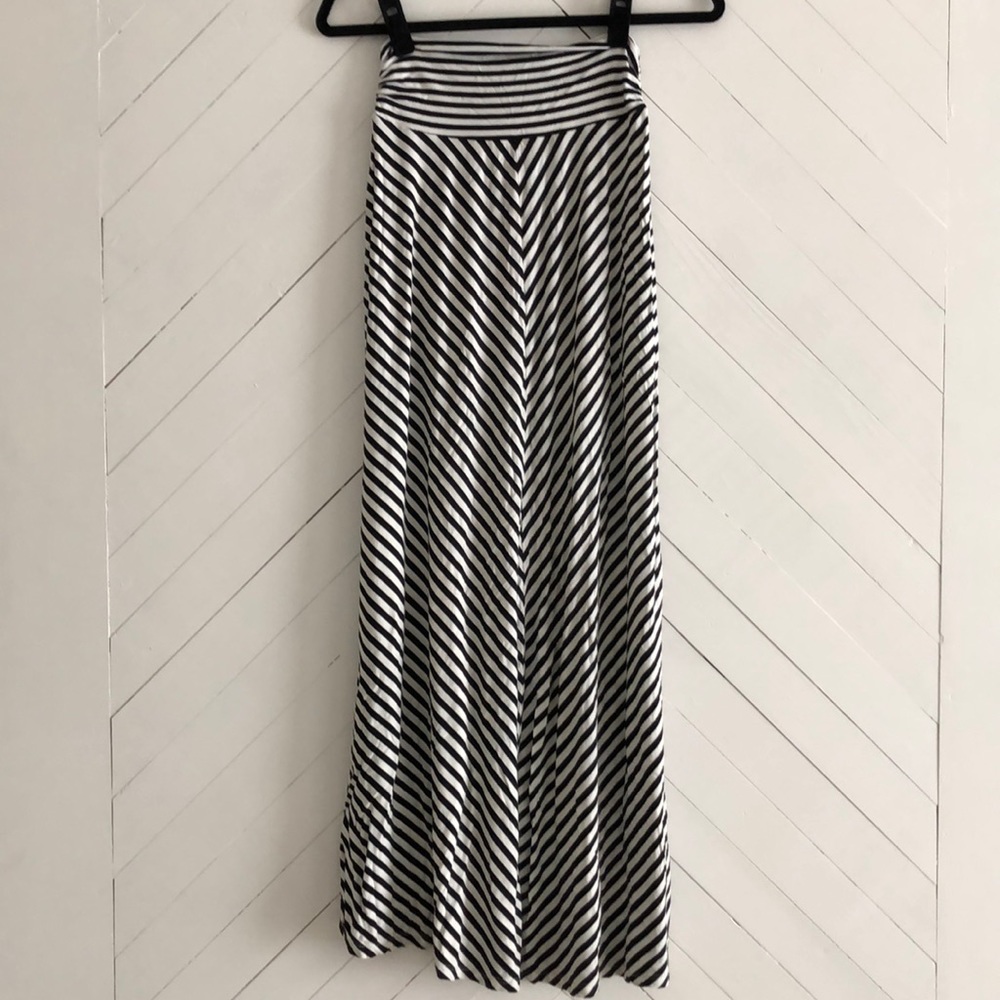 Maxi skirt